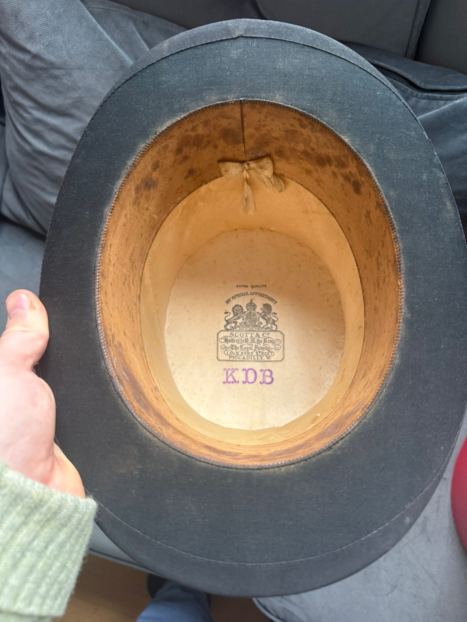 Antique Scott & Co Silk Top Hat with Original Box (57cm)